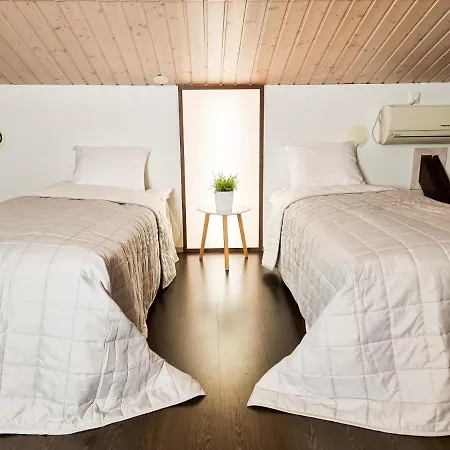 Halla - 8 Henkiloelle, Himosykkoesen Alue, 76m²+36m² Casa de Férias Jämsä