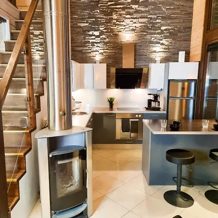 Halla - 8 Henkiloelle, Himosykkoesen Alue, 76m²+36m² Semesterbostad *