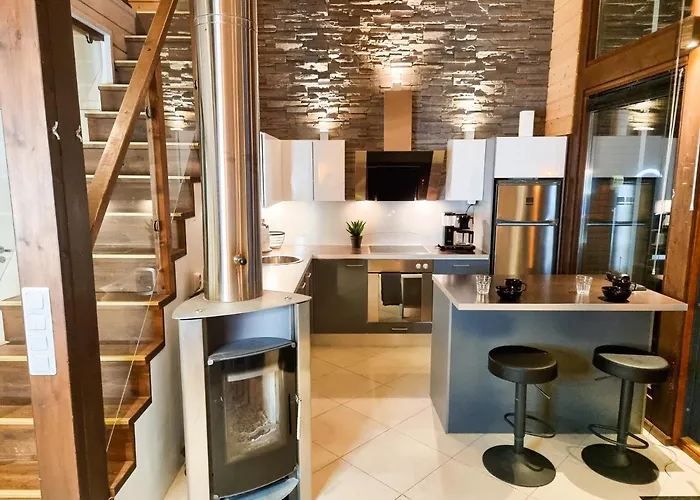 Halla - 8 Henkiloelle, Himosykkoesen Alue, 76m²+36m² 펜션 *