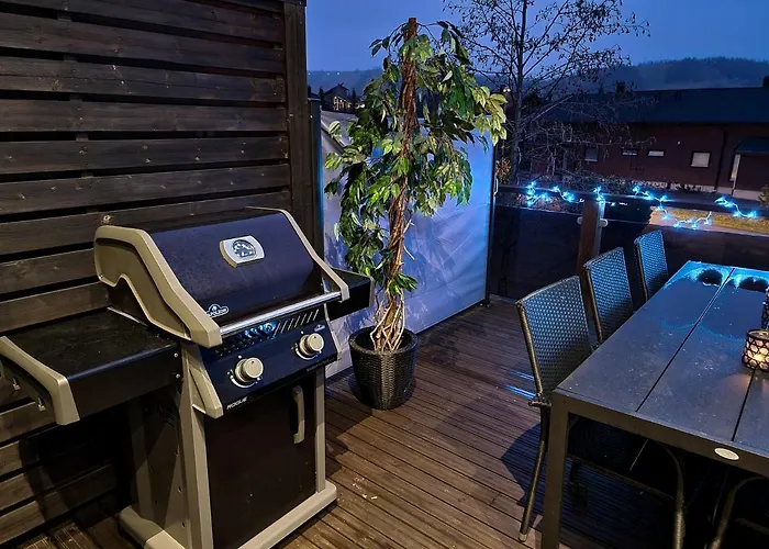 Halla - 8 Henkiloelle, Himosykkoesen Alue, 76m²+36m² 펜션 *